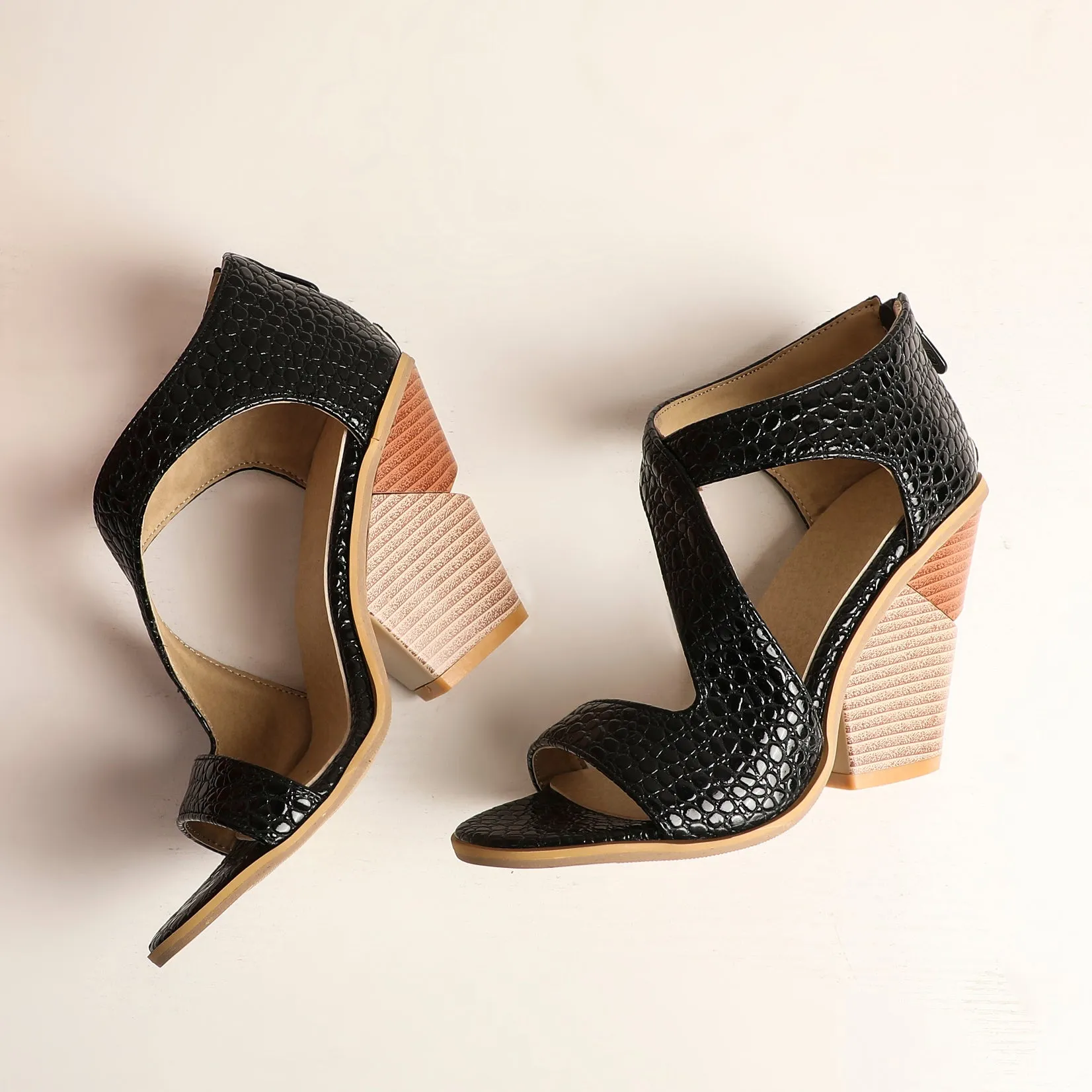 Bigsizeheels Uniquei Chunky Heel Casual Mules - Black