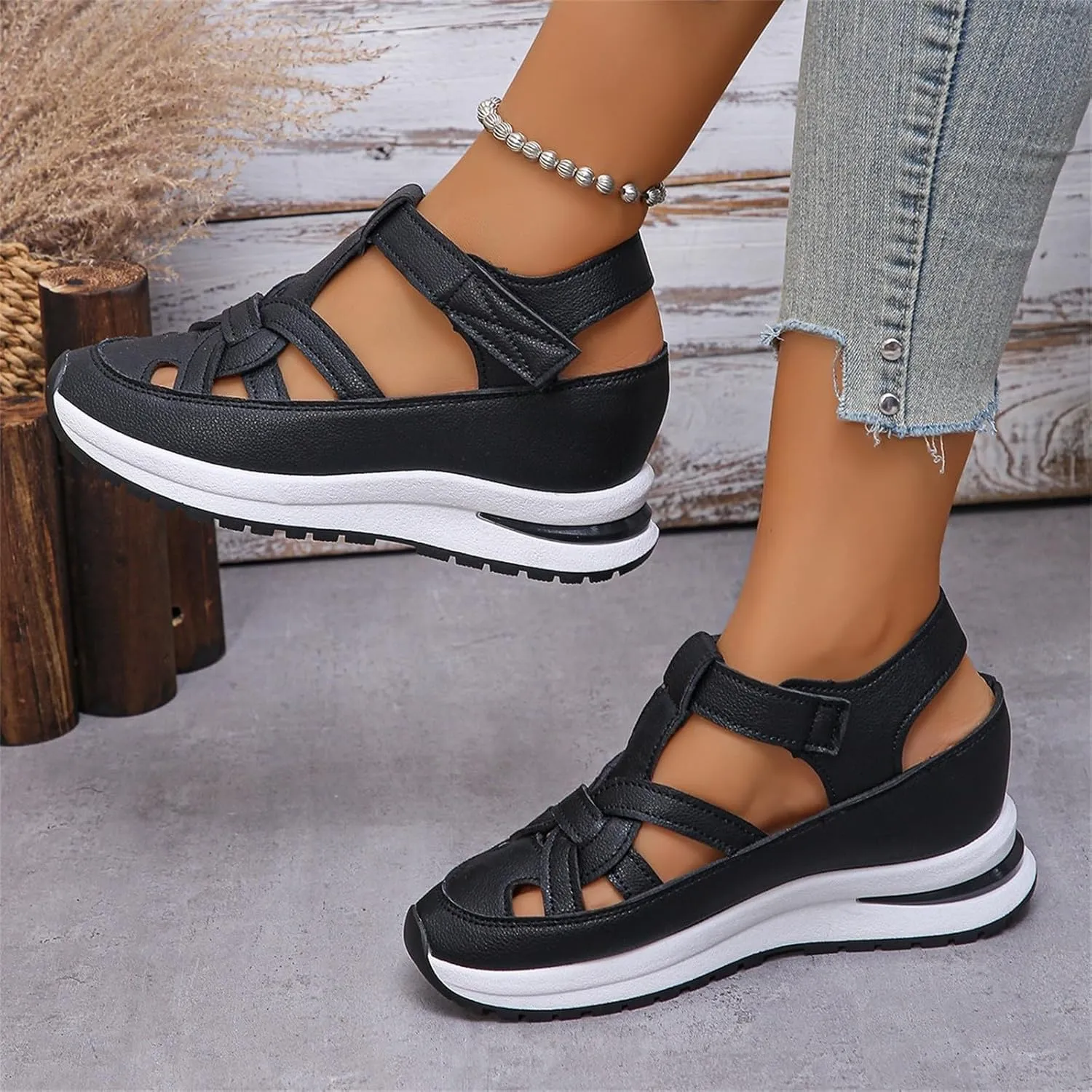 CRNTCEM Womens Sports Sandals Summer Lightweight Hollow Outdoor Comfortable Casual Sandals 2025 New Breathable Platform Wedge Stylish Roman Sandal