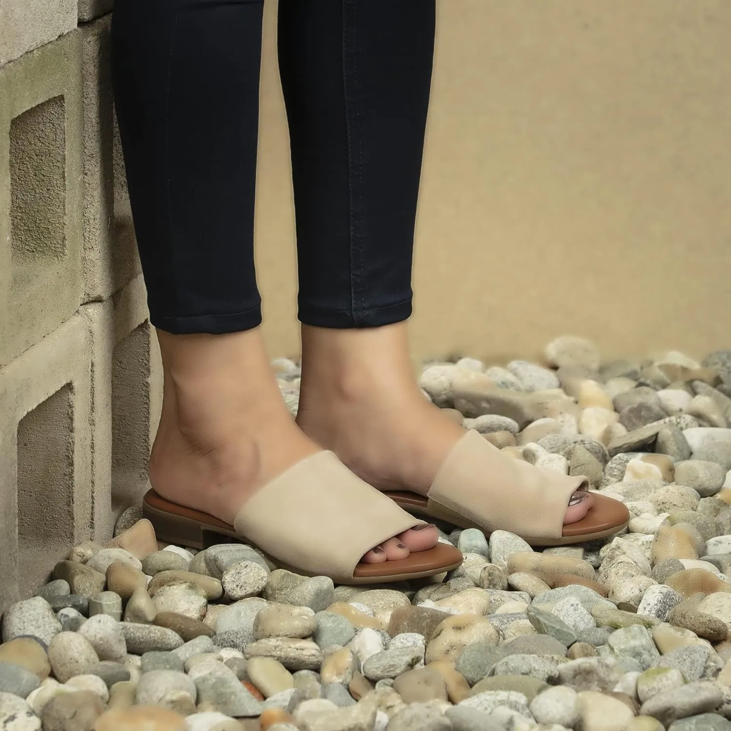 JATAREA Womens Slip-On Leather Flat Sandals with Round Open Toe | Classic and Trendy Slippers - CAVERY