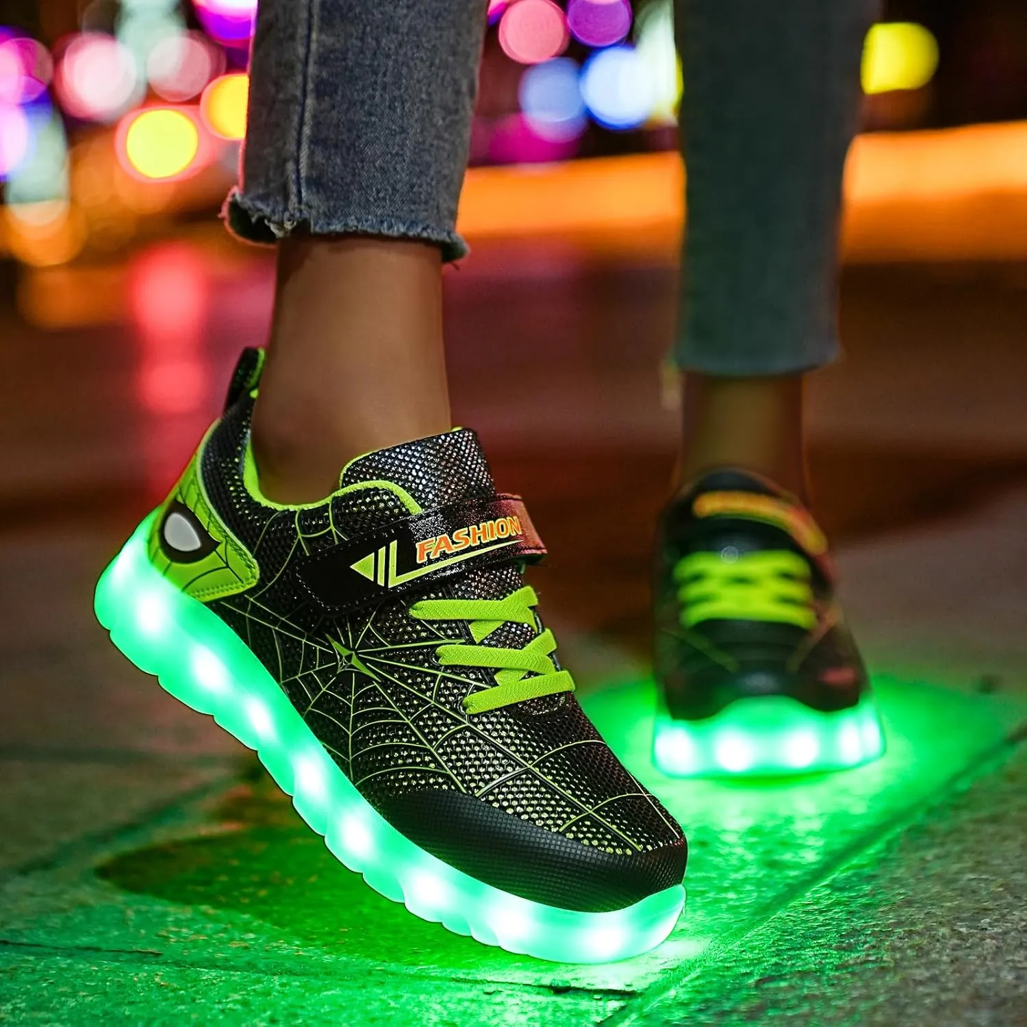 Kids Light Up Sneakers for Boys and Girls, Breathable LED Running Shoes for Toddlers, Comfortable & Non-Slip, Perfect for Play and Sports
