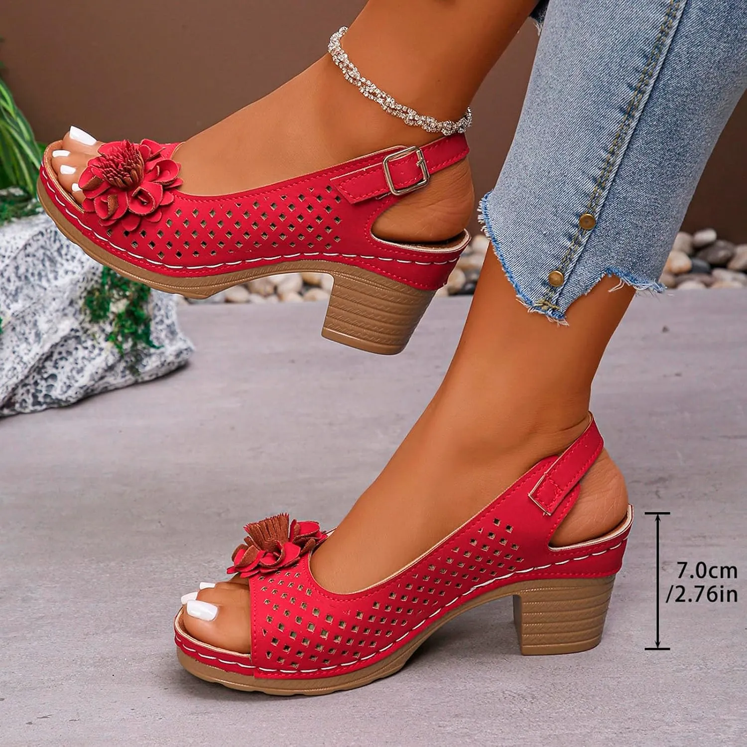 Ladies Orthopedic Sandals Slides Non Slip Beach Sandals Trendy Elegant Flowers Decor Hollow Out Low Heel Sandal with Adjustable Buckle Straps