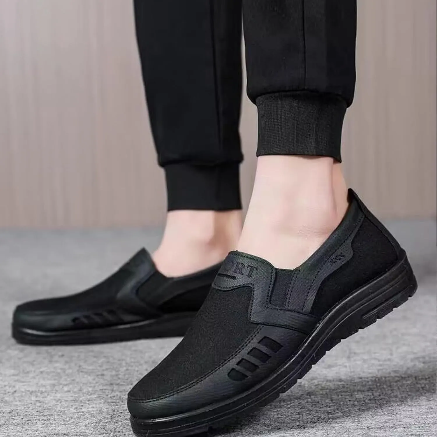Men's Walking Shoes, Men's Comfortable Relaxed Fit Lightweight Breathable Sneakers Slip On Casual Loafers Dress Shoes Fashion Driving Shoes