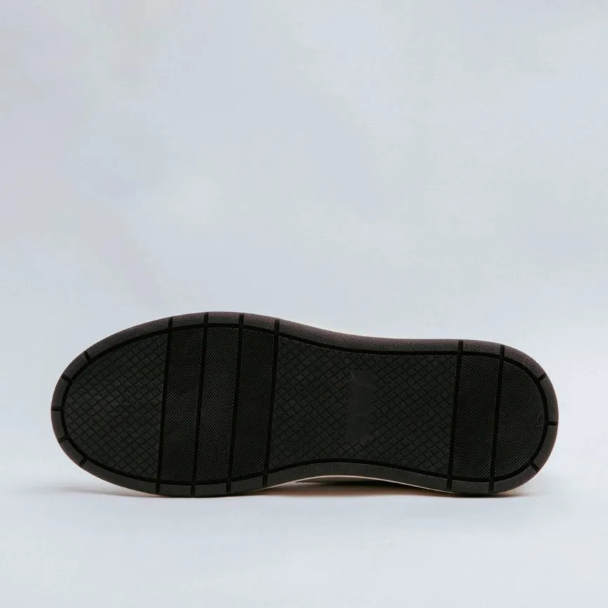 Phantom 22.4 Black Sneaker